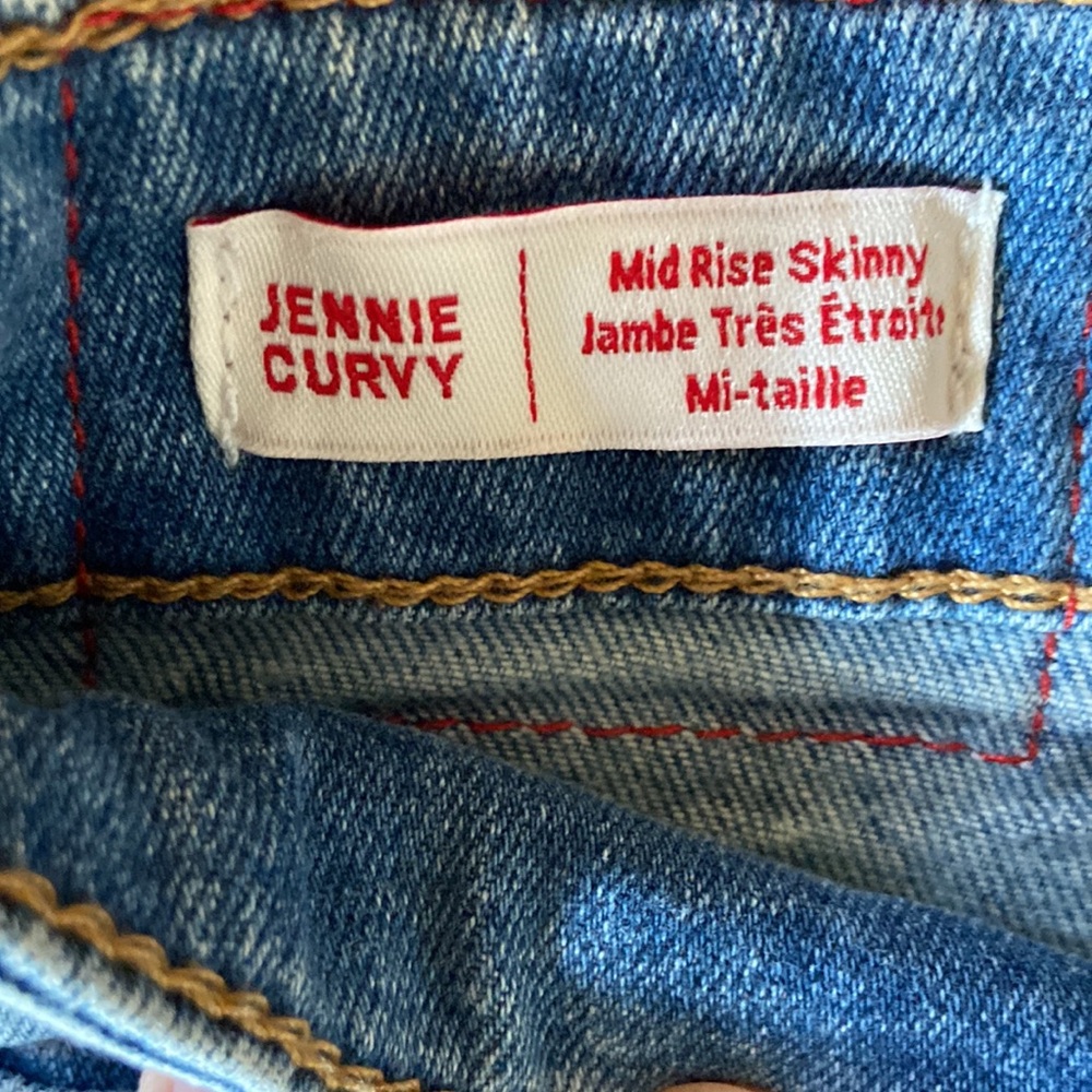 True Religion Womens Jennie Curvy Mid Rise Skinny Jean Size 28/6 nice condition - Picture 12 of 17